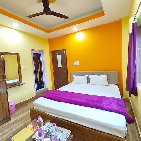 Goroomgo Sahoo Palace Puri - Prime Location Near Sea Beach - Excellent Service With Parking Facilities Exterior foto